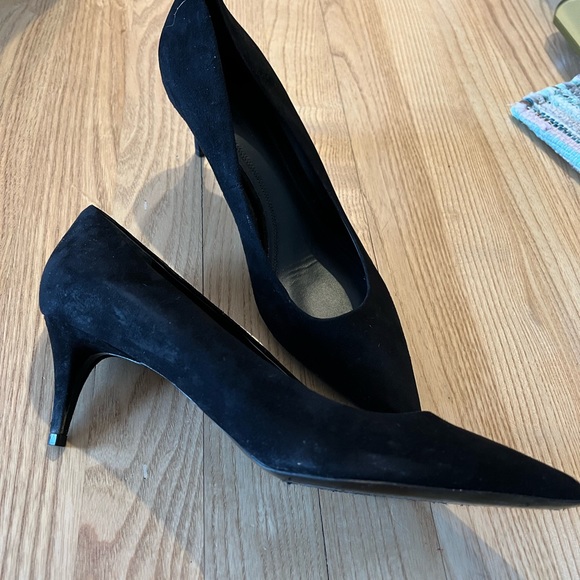 Alexander Wang Black Velvet Editor Heels (women size 9.5) (original price $220) - Picture 2 of 3